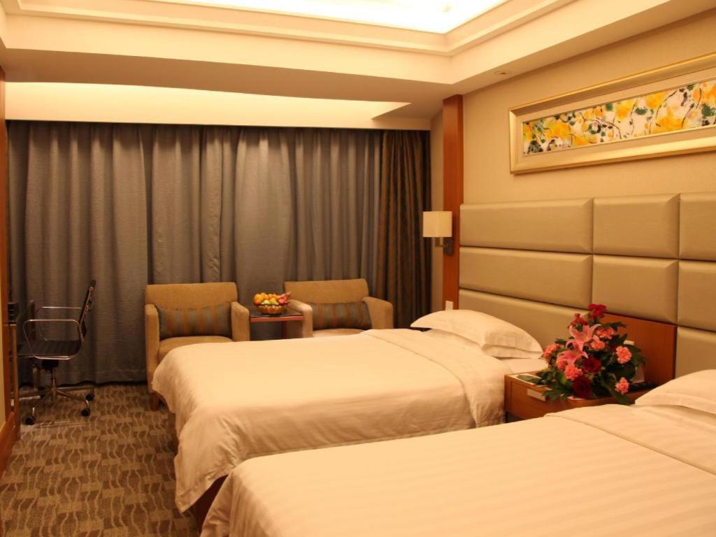 Golden Sea View Hotel Haikou Haikou  Exterior photo
