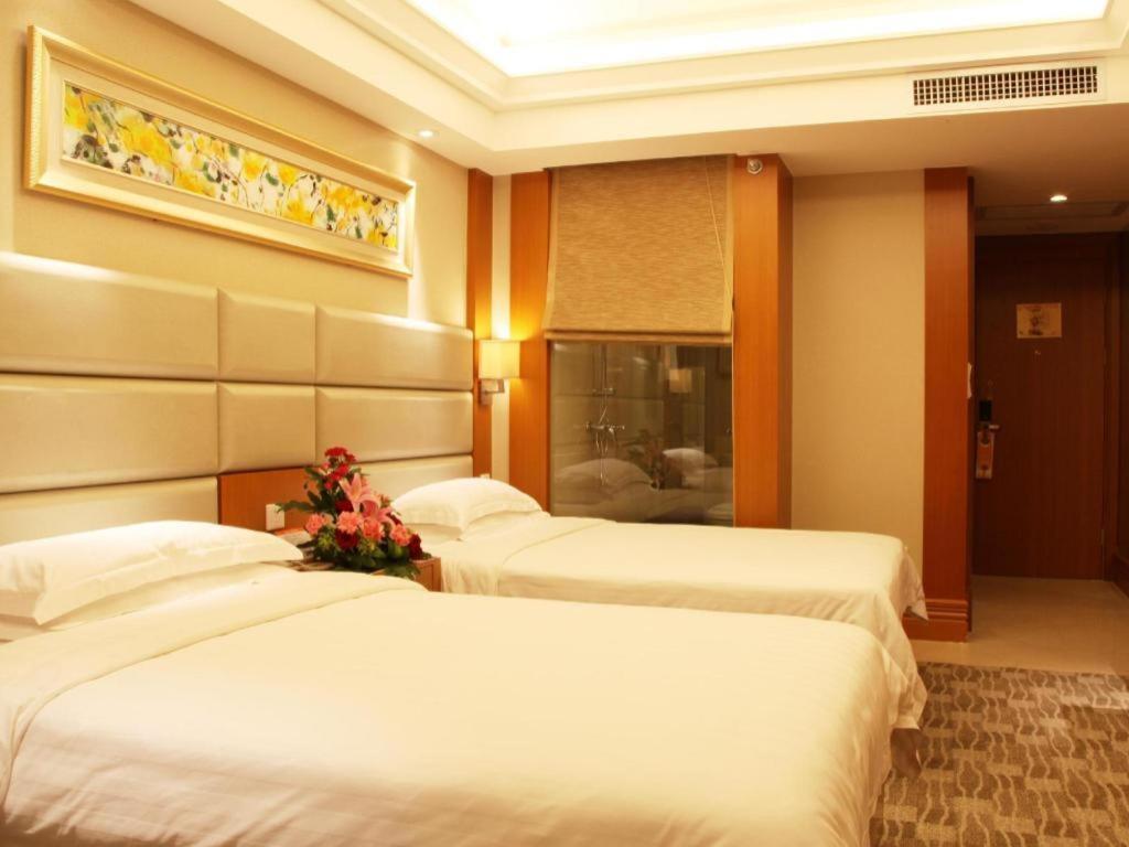 Golden Sea View Hotel Haikou Haikou  Exterior photo